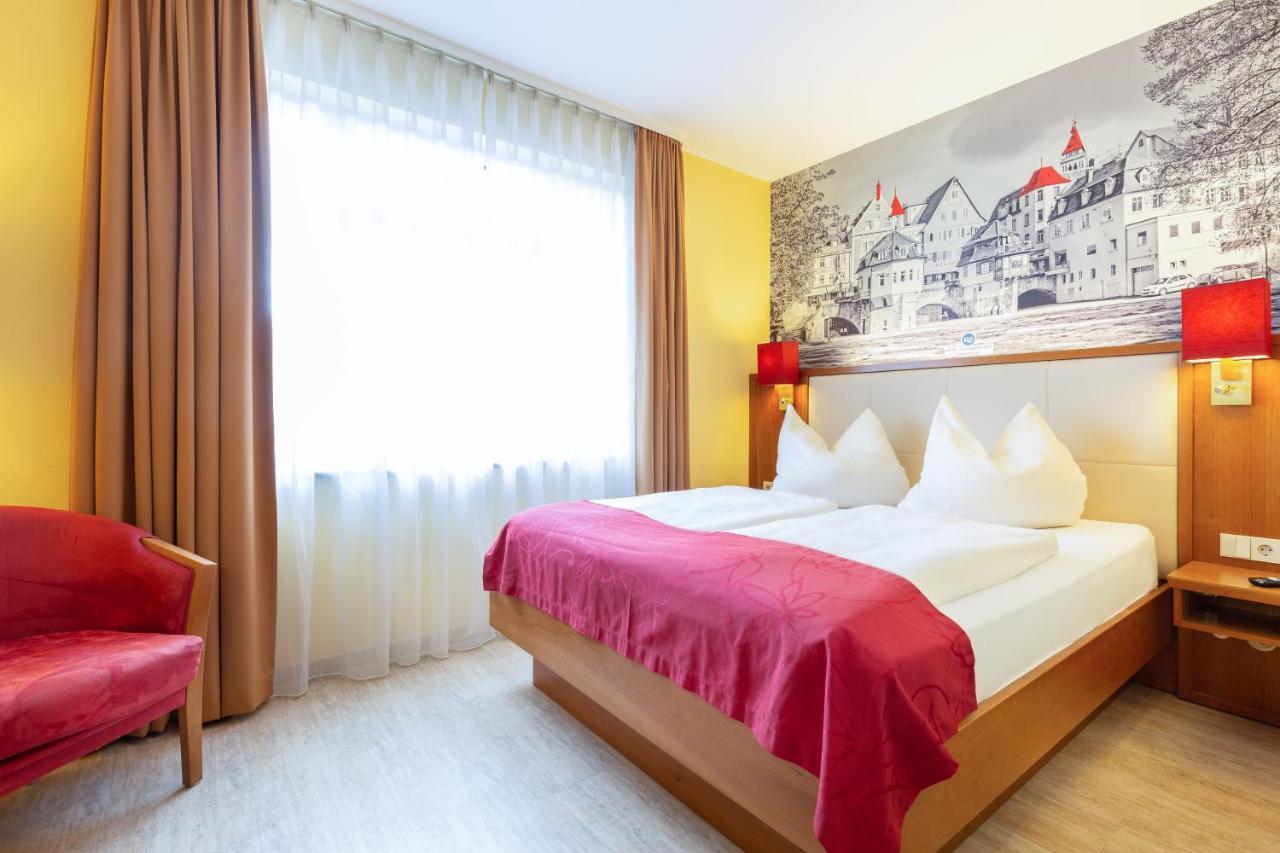 Hotel Am Schillerpark Esslingen am Neckar Exteriér fotografie